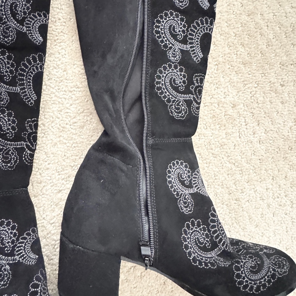 SBICCA CHENOA Black Over The Knee Boots Embroidery Leather Boots (Size 8) - Picture 3 of 12